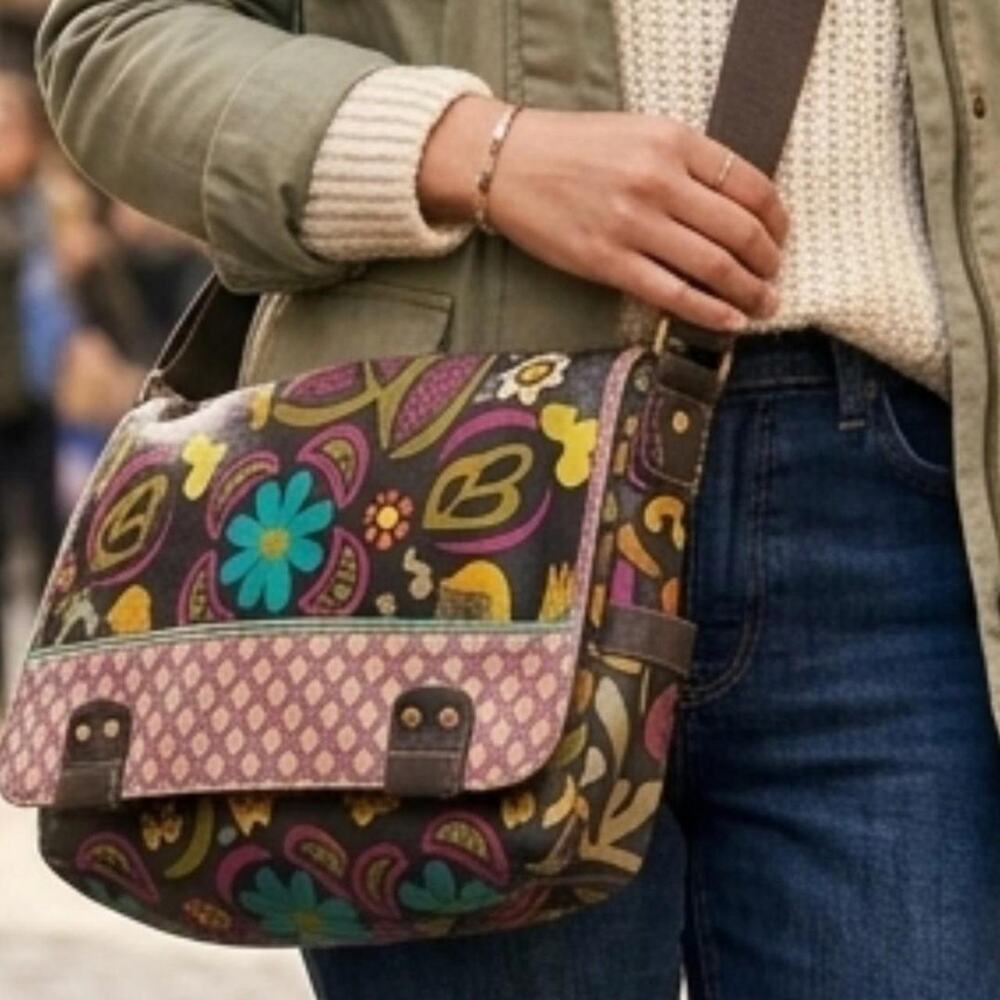 Fossil key per multi colored floral and